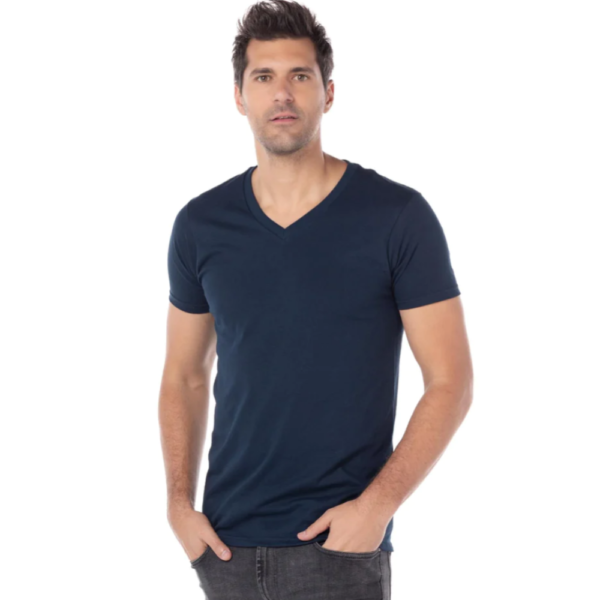 Playera Cuello V